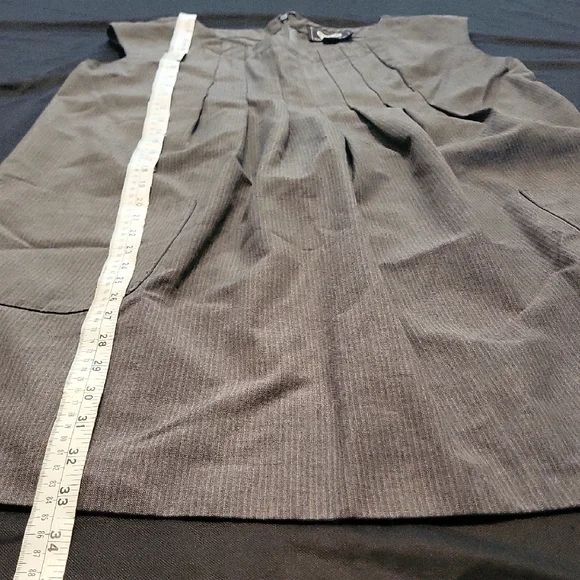 Forever 21 Gray Sleeveless Dress - Picture 3 of 6